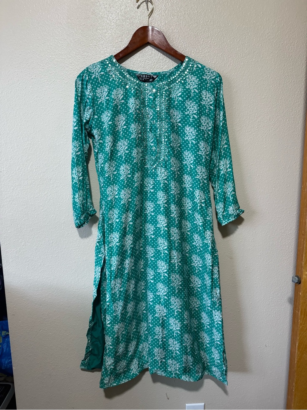 Green Floral Print Women’s Kurta